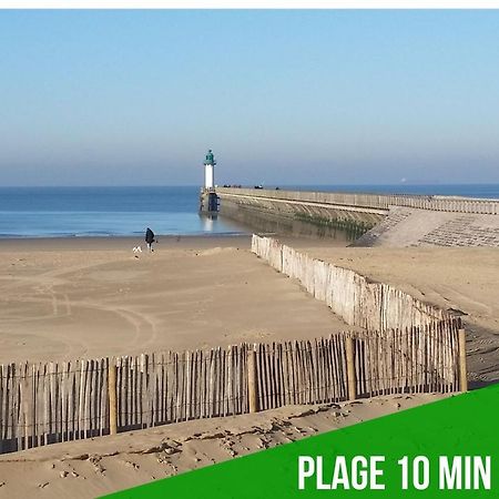Les Lumieres Du Phare Apartman Calais Kültér fotó